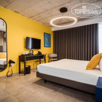 IKYK Hotel- IK Collection