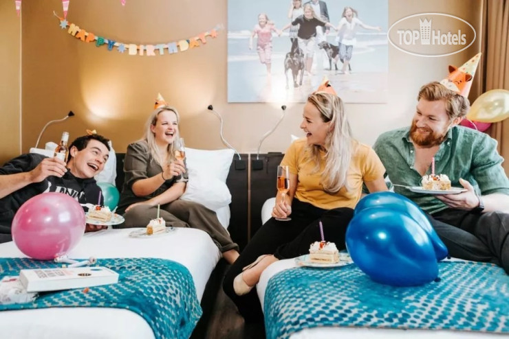 The Hague Teleport Hotel