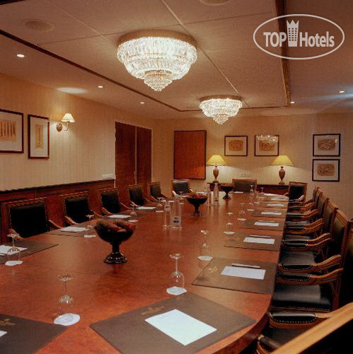 Новые добавленные фото туристов Golden Tulip Midden-Drenthe 4*