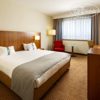 Holiday Inn Amsterdam Business Standard Bedroom