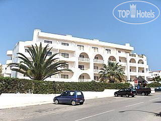 Фото Alta Oura Apartments