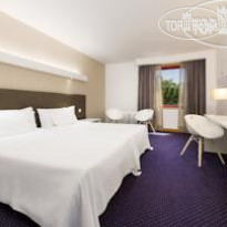 Tryp Coimbra Номер