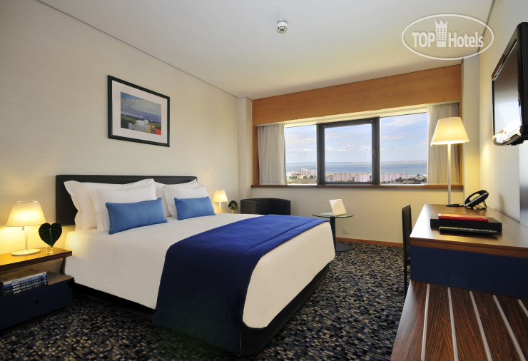 Photos Ramada by Wyndham Lisbon