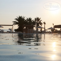 Risus Beach Resort Hotel 