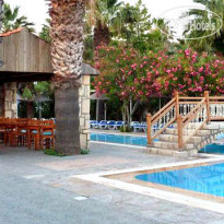 Tamarisk Beach Hotel 