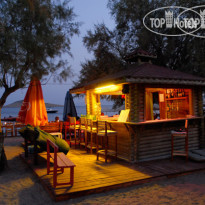 Tamarisk Beach Hotel 