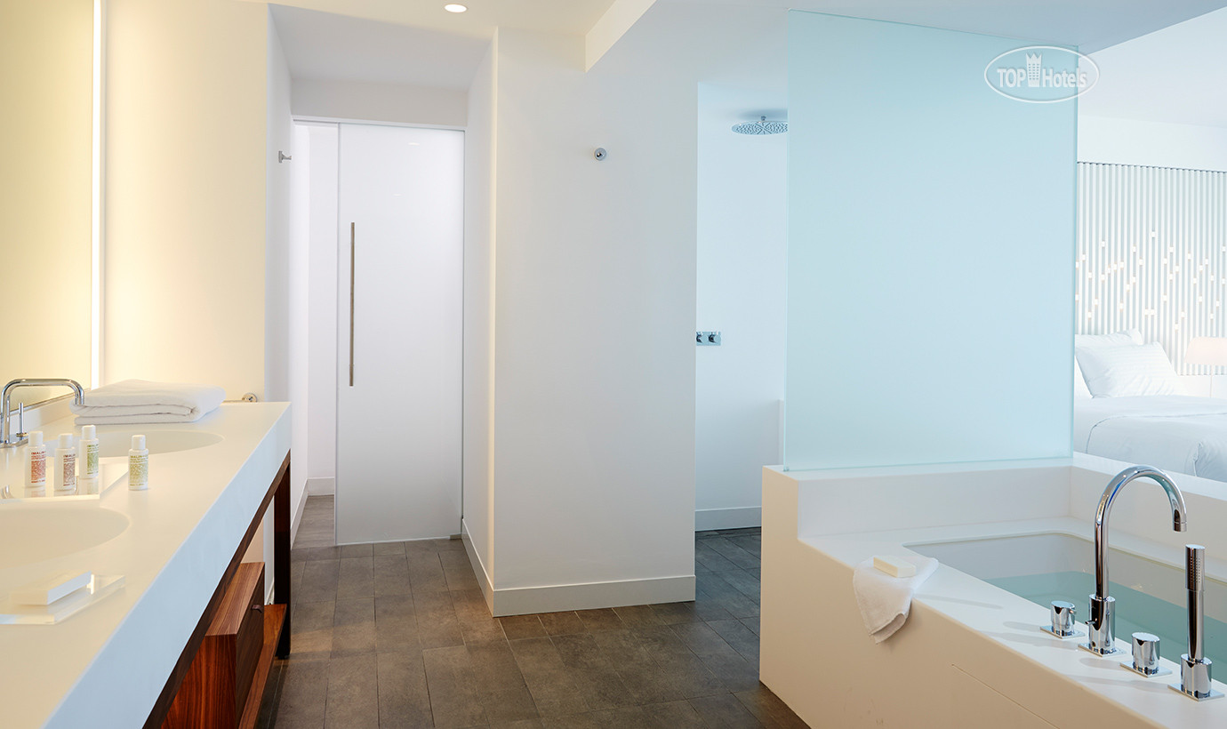 Rixos palm jumeirah. Ultra suite. Nikki beach дубай. Риксос пальм дубай. Ultra suite.