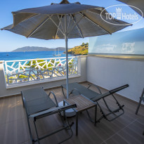 Azka Delux Sea View Room