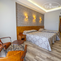 Azka Delux Sea View Room