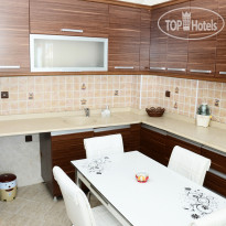 Yayla Apartment 