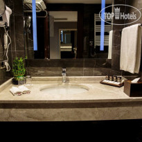 Grand Aras Hotel & Suites