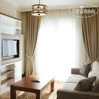 K Suites Hotel