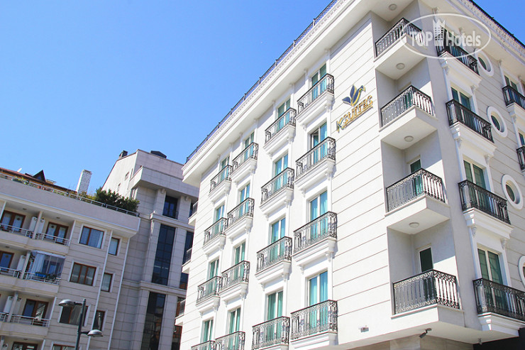 K Suites Hotel