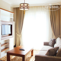 K Suites Hotel