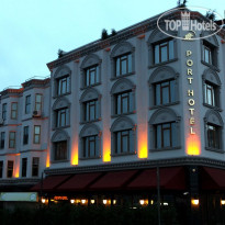 Astek Port Hotel 
