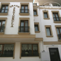 Grand Peninsula Hotel