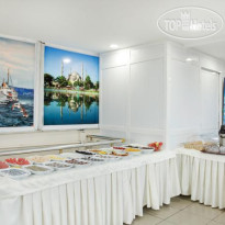 Local Serdest Hotel Отель