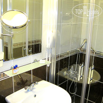 Avlonya Hotel
