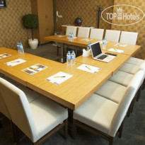 Helikon Business Hotel 