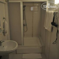 Bade 2 Hotel Ванная комната