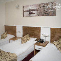 Lal Hotel 