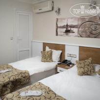 Lal Hotel 