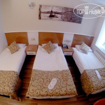 Lal Hotel 