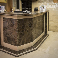 Lal Hotel 