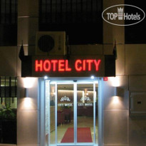 City Hotel 