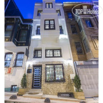 Zendy Suite Hotel