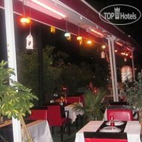 Indo Hotel 