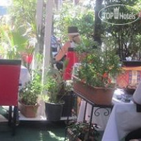 Indo Hotel 