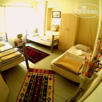 Levanten Hostel 