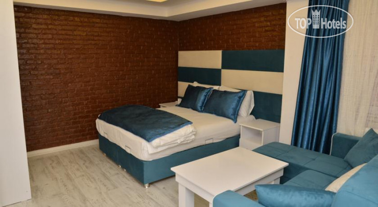 New photos from tourists Deep Hotel