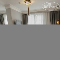 Raymond Blue Hotel