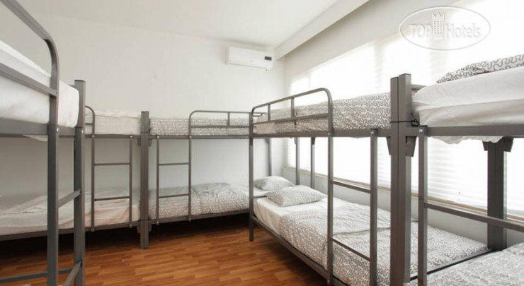 Фотографии отеля  Colony Hostel 3*