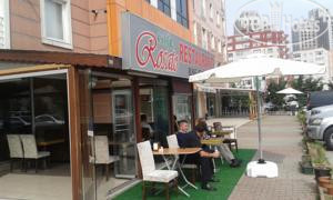 Majestic Apart Hotel