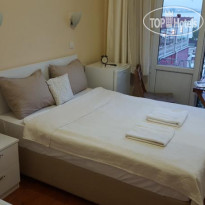 Rota 2nd Floor Guesthouse 