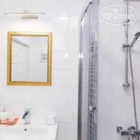 Flora Suite Hotel 