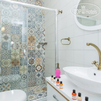 Daimon Suite Hotel