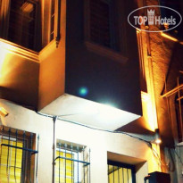 Giallo Rosso Pera Hotel 