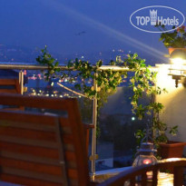 1312 Galata Hotel 