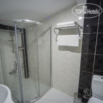 Artemis Suite Hotel