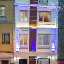Artemis Suite Hotel