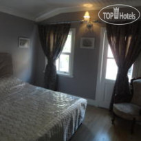Deluxe The Bridge Hotel