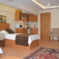 Aiza Suites Hotel