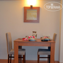 Aiza Suites Hotel