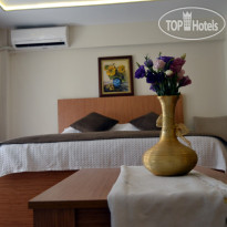 Aiza Suites Hotel