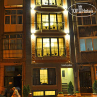 Brickpalas Hotel 