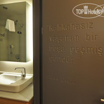 Brickpalas Hotel